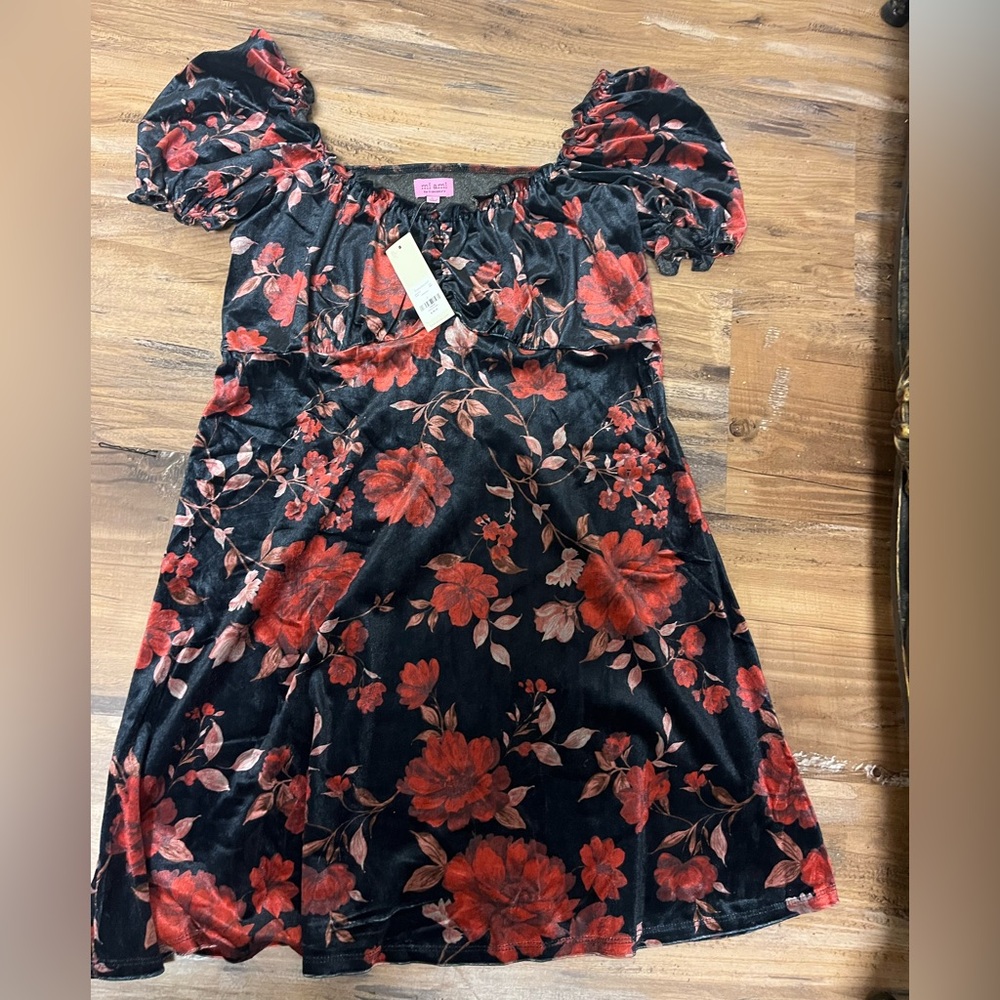 miami Black and Red Floral A-Line Skirt